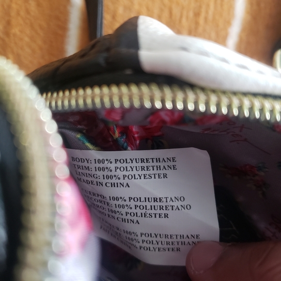 ❗SOLD❗Betsey Johnson Mini Satchel Crossbody Purse. NWOT - Picture 10 of 13